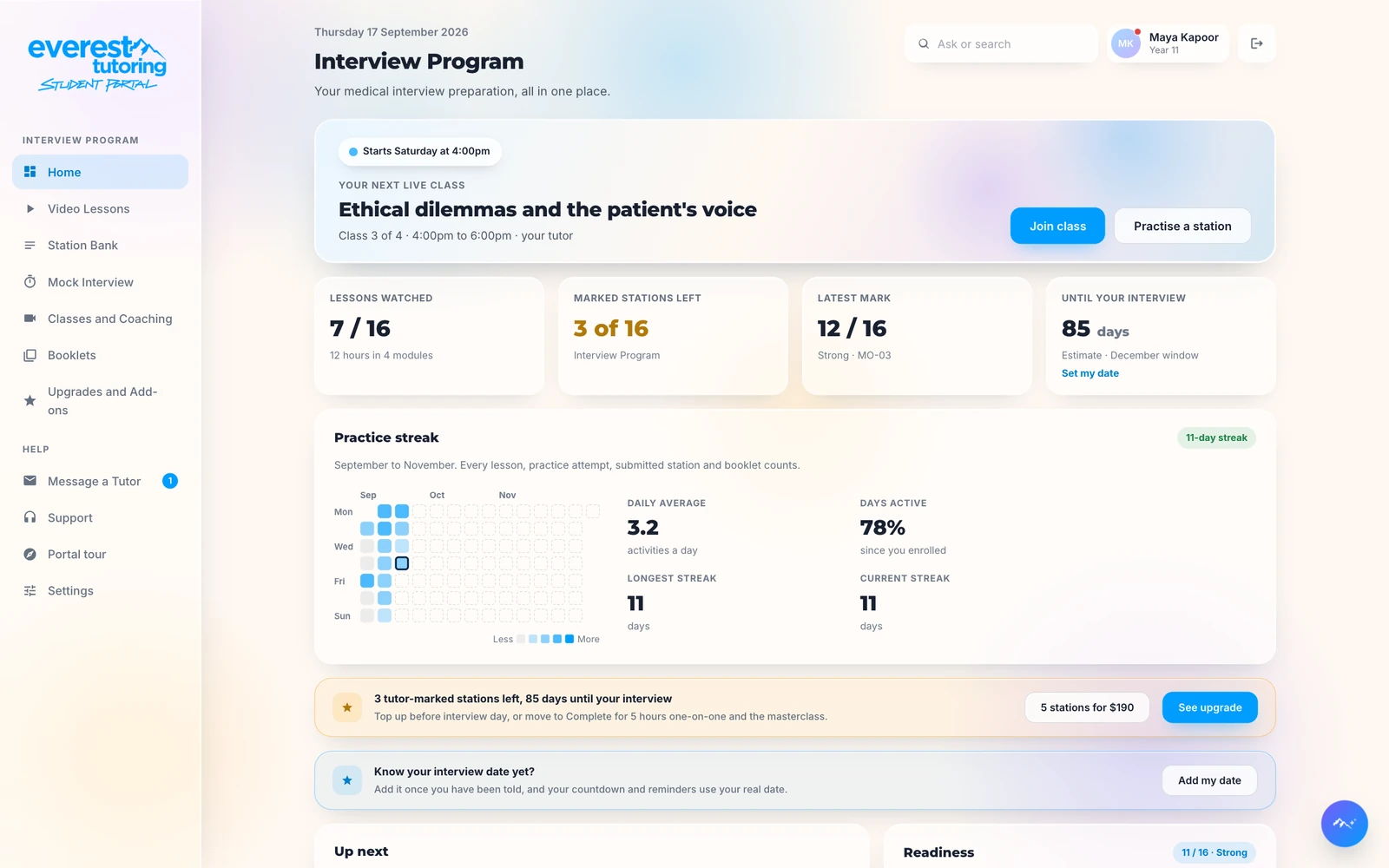The student home page of the Everest interview portal: next live class, marks and practice streak