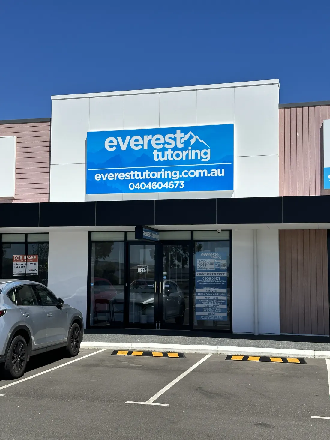 Everest Tutoring Harrisdale shopfront